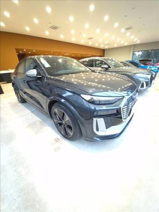 AUDI SQ6 E-TRON 100 KW ELÉTRICO SPORTBACK QUATTRO AUDI SQ6 E-TRON 100 KW ELÉTRICO SPORTBACK QUATTRO